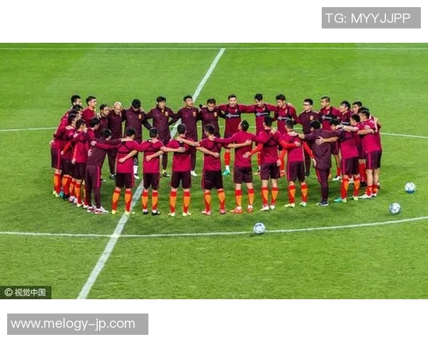 中国足球起源探秘：从古代民间游戏到现代职业联赛的演变历程